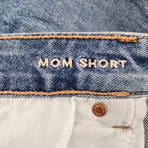 American Eagle Stretch Blue Denim Medium Wash Mom Shorts Plus Women's 16 - Picture 3 of 10